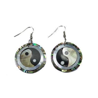 Orecchini conchiglia Yin&Yang in una perla